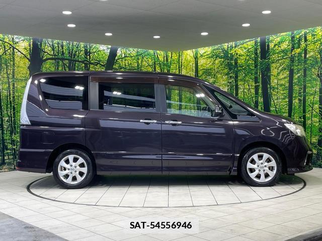Nissan SERENA 2011-11 7935932-14