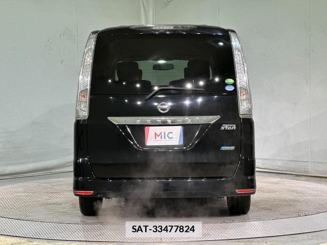 Nissan SERENA 2013-11 7936313-18