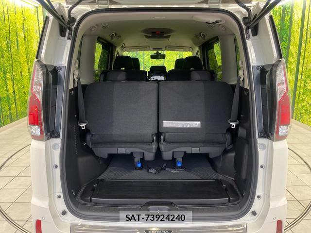 Nissan SERENA 2016-10 7936781-10