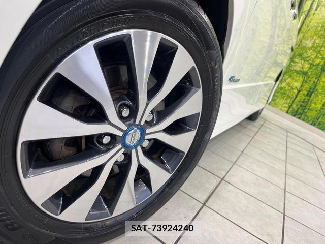 Nissan SERENA 2016-10 7936781-13