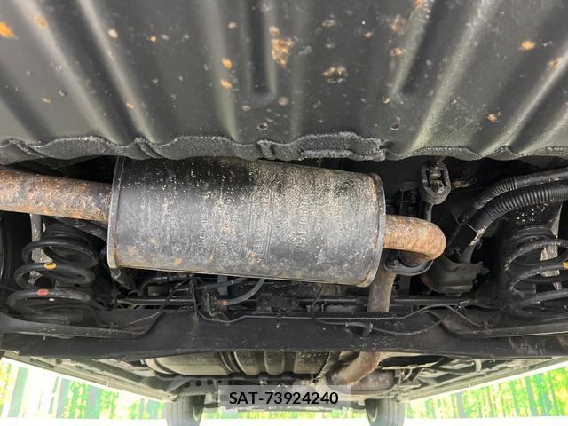 Nissan SERENA 2016-10 7936781-18