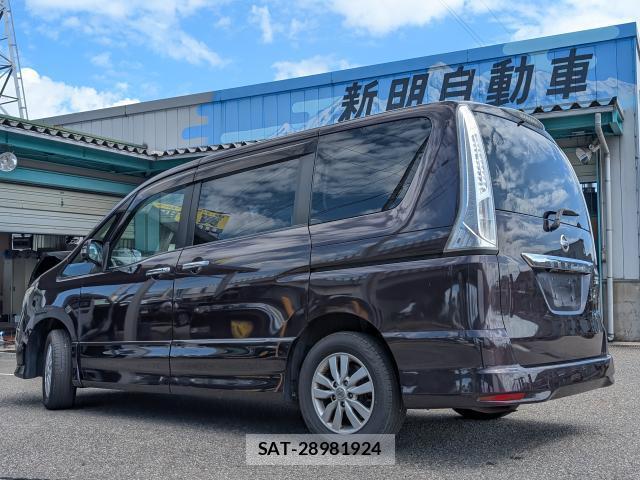 Nissan SERENA 2013-05 7936997-11