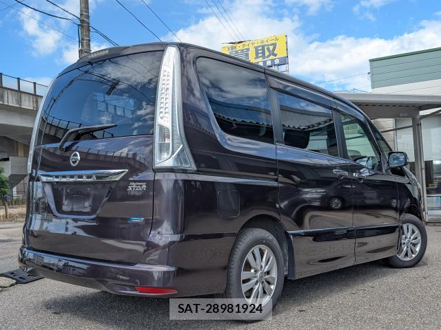 Nissan SERENA 2013-05 7936997-12