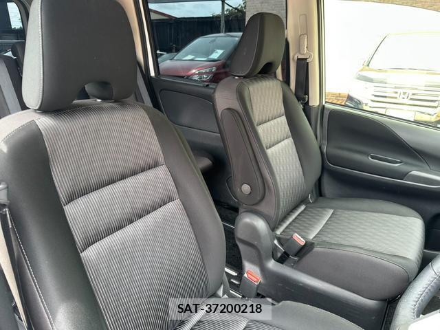 Nissan SERENA 2022-01 7937134-5