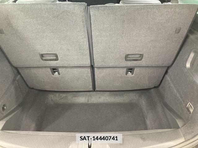 VolksWagen SHARAN 2021-05 7936118-12