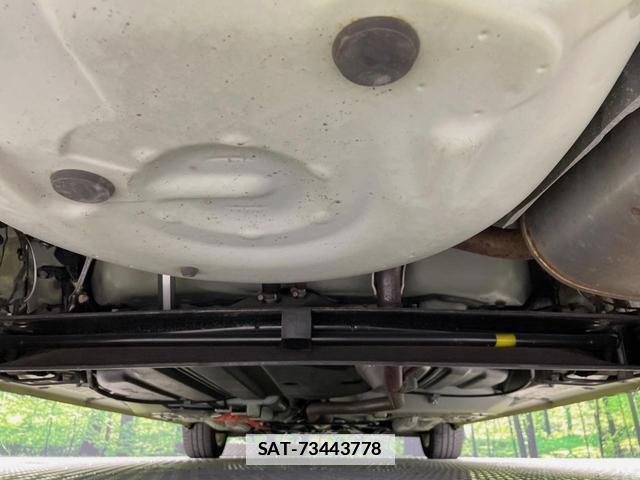 Toyota SIENTA 2016-05 7934129-19
