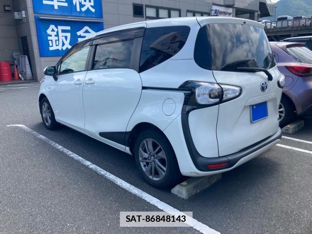 Toyota SIENTA 2015-09 7934600-13