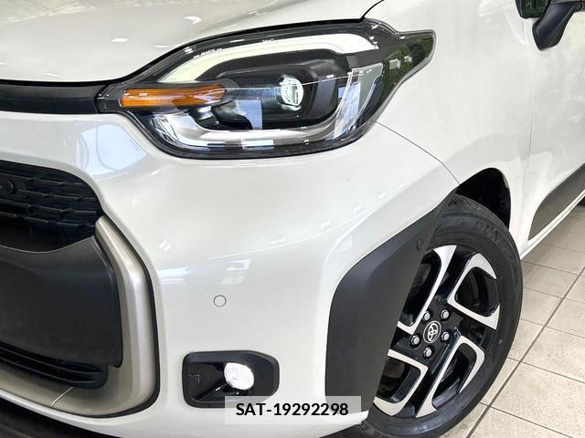 Toyota SIENTA 2023-02 7935045-11