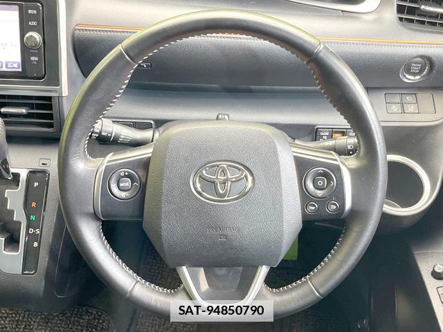 Toyota SIENTA 2017-01 7935381-10