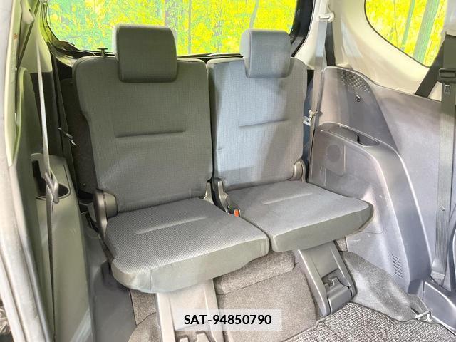 Toyota SIENTA 2017-01 7935381-8