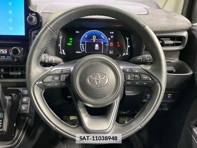 Toyota SIENTA 2024-02 7935572-11