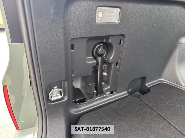 Toyota SIENTA 2024-02 7935792-16