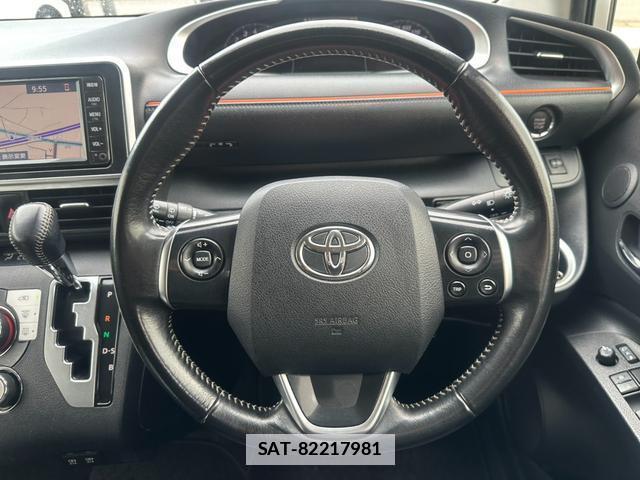 Toyota SIENTA 2021-06 7935794-3