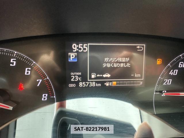 Toyota SIENTA 2021-06 7935794-6