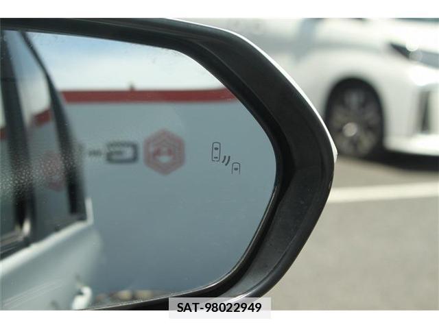Toyota SIENTA 2024-10 7935823-4