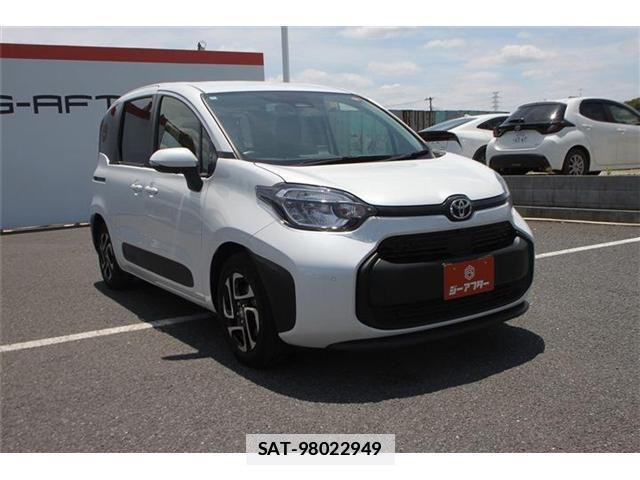 Toyota SIENTA 2024-10 7935823-6