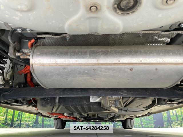 Toyota SIENTA 2024-10 7935944-18
