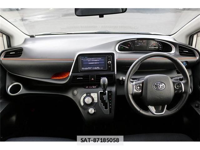 Toyota SIENTA 2016-11 7936685-16