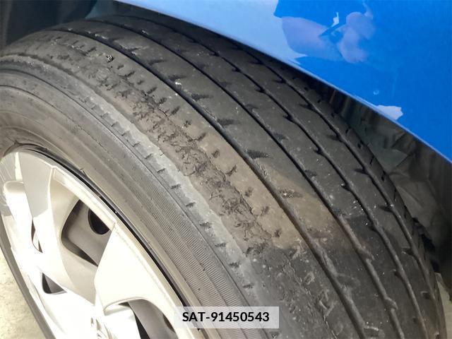 Toyota SIENTA 2018-05 7937090-18