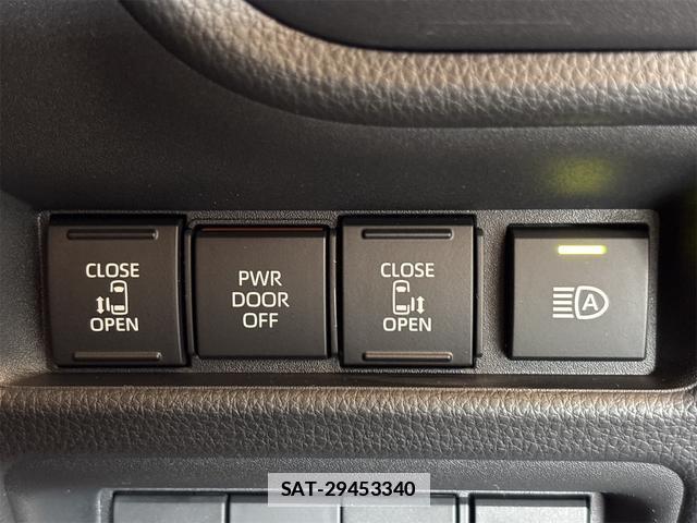 Toyota SIENTA 2026-05 7937098-12