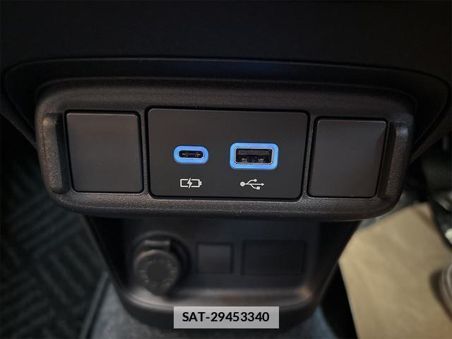 Toyota SIENTA 2026-05 7937098-13