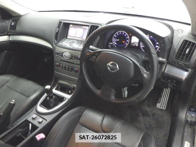 Nissan SKYLINE 2011-11 7936494-2