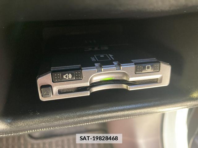 Toyota SPADE 2016-05 7935261-7