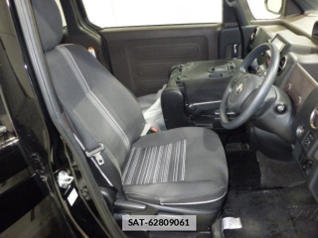 Toyota SPADE 2016-07 7936018-3