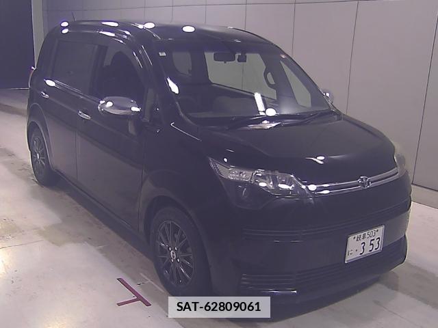 Toyota SPADE 2016-07 7936018-4