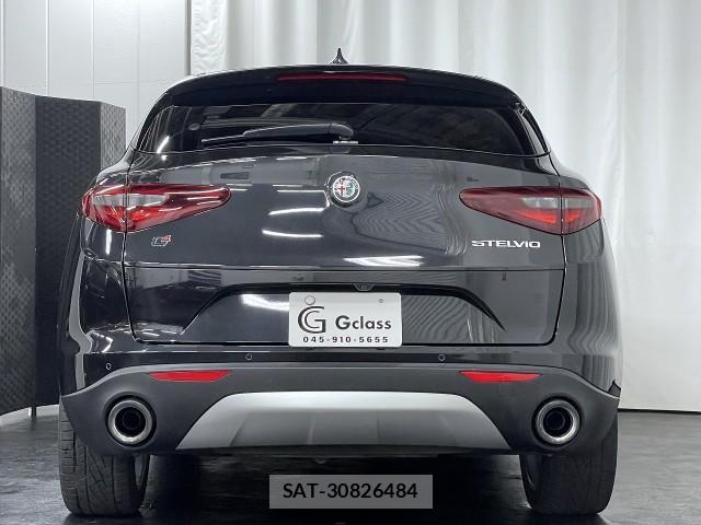 ALFA ROMEO STELVIO 2018-07 7937513-1