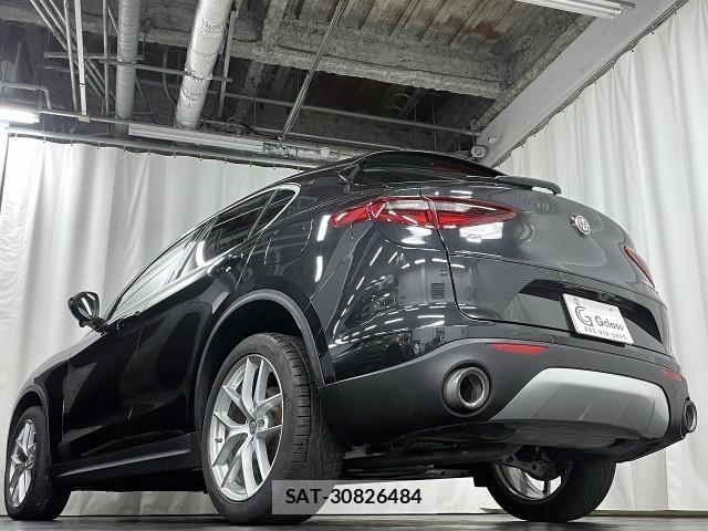 ALFA ROMEO STELVIO 2018-07 7937513-10
