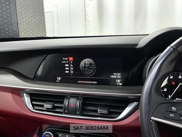 ALFA ROMEO STELVIO 2018-07 7937513-17