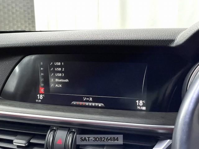 ALFA ROMEO STELVIO 2018-07 7937513-4
