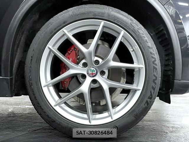 ALFA ROMEO STELVIO 2018-07 7937513-8