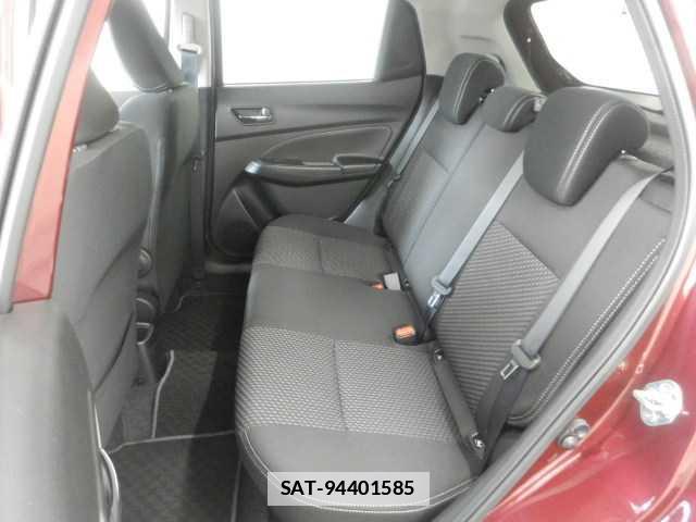 Suzuki SWIFT 2019-08 7936036-17