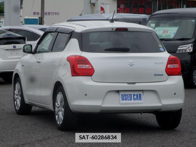 Suzuki SWIFT 2019-01 7937292-1
