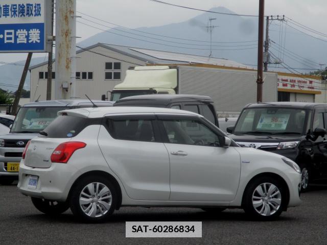 Suzuki SWIFT 2019-01 7937292-15