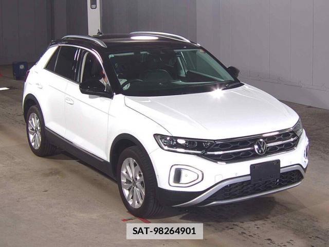VolksWagen T-ROC 2024-08 7936000-0
