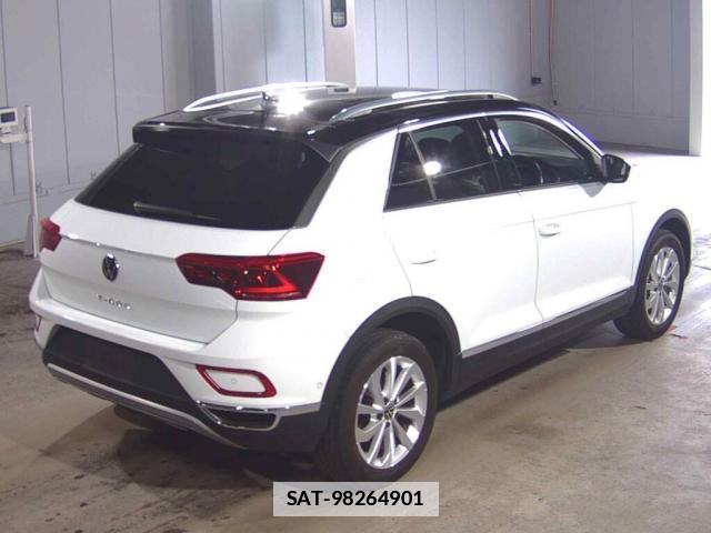 VolksWagen T-ROC 2024-08 7936000-5