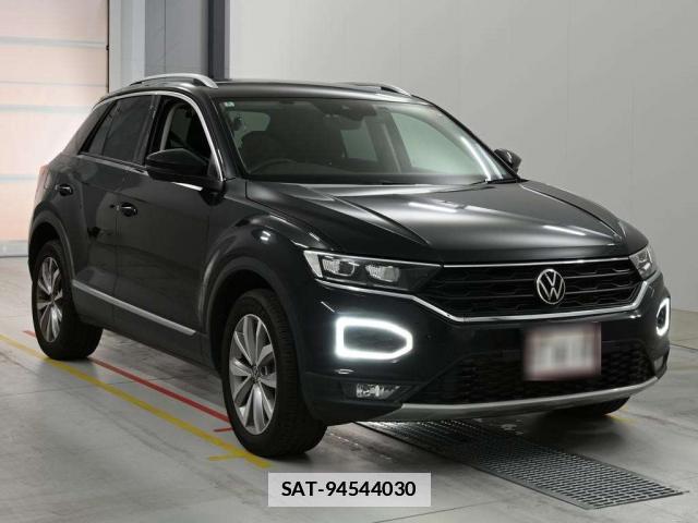 VolksWagen T-ROC 2022-05 7936028-6