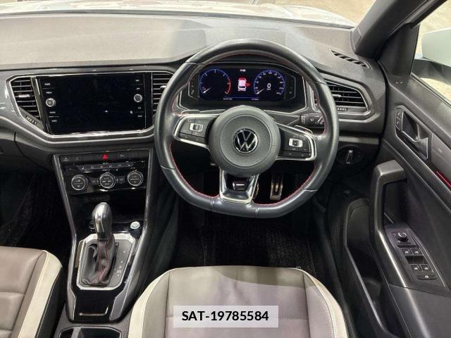 VolksWagen T-ROC 2021-09 7936475-2