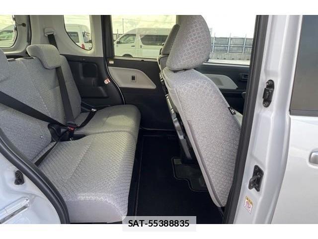 Daihatsu TANTO 2025-10 7934147-4