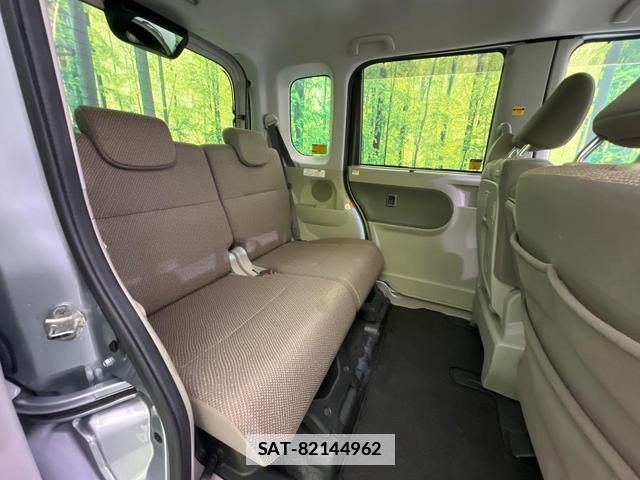 Daihatsu TANTO 2018-05 7935091-8