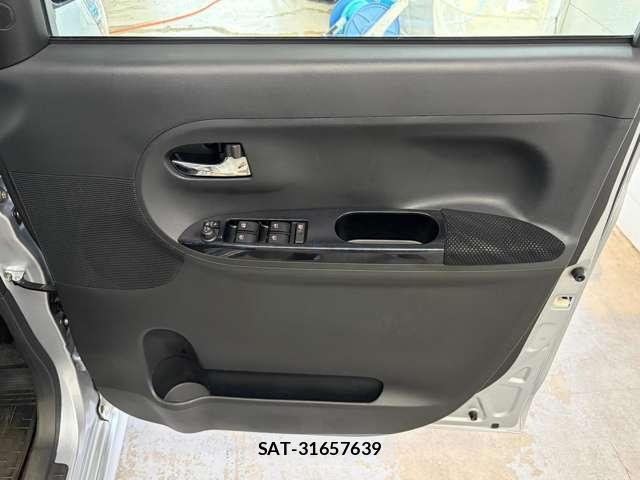 Daihatsu TANTO 2017-01 7936653-9