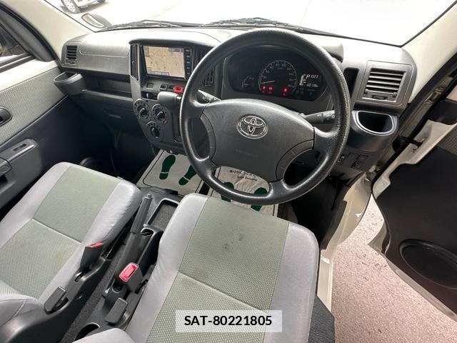 Toyota TOWNACE VAN 2023-02 7935787-11
