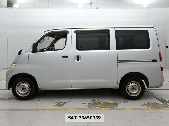 Toyota TOWNACE VAN 2015-10 7936141-11