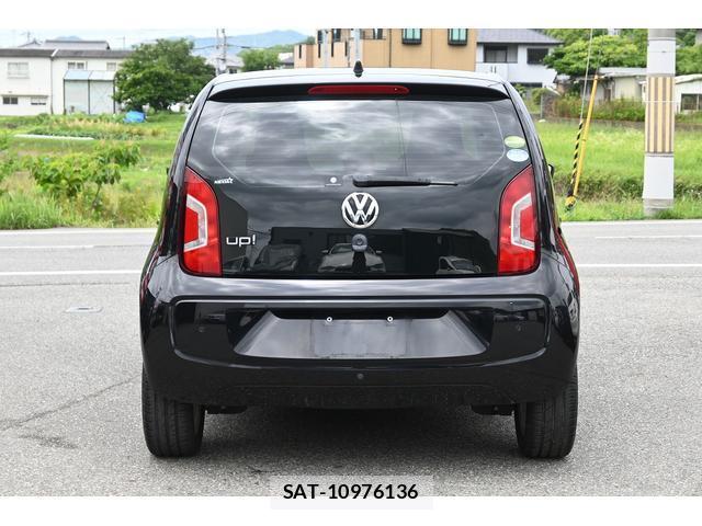 VolksWagen UP! 2013-03 7936998-5