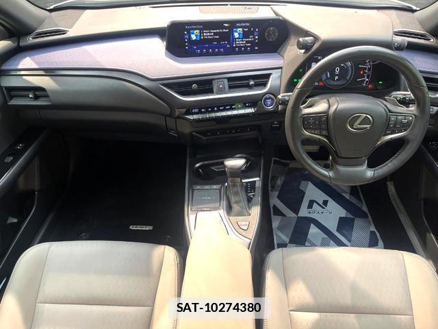 Lexus UX 2022-07 7934743-1