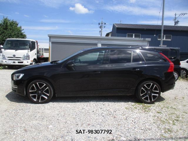 Volvo V60 2017-07 7934749-4