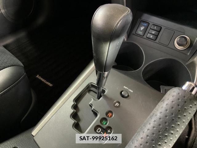 Toyota VANGUARD 2011-11 7935103-17